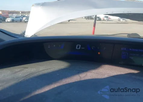 2014 Honda Civic Lx z USA, uszkodzony, nr VIN 19XFB2F54EE231484